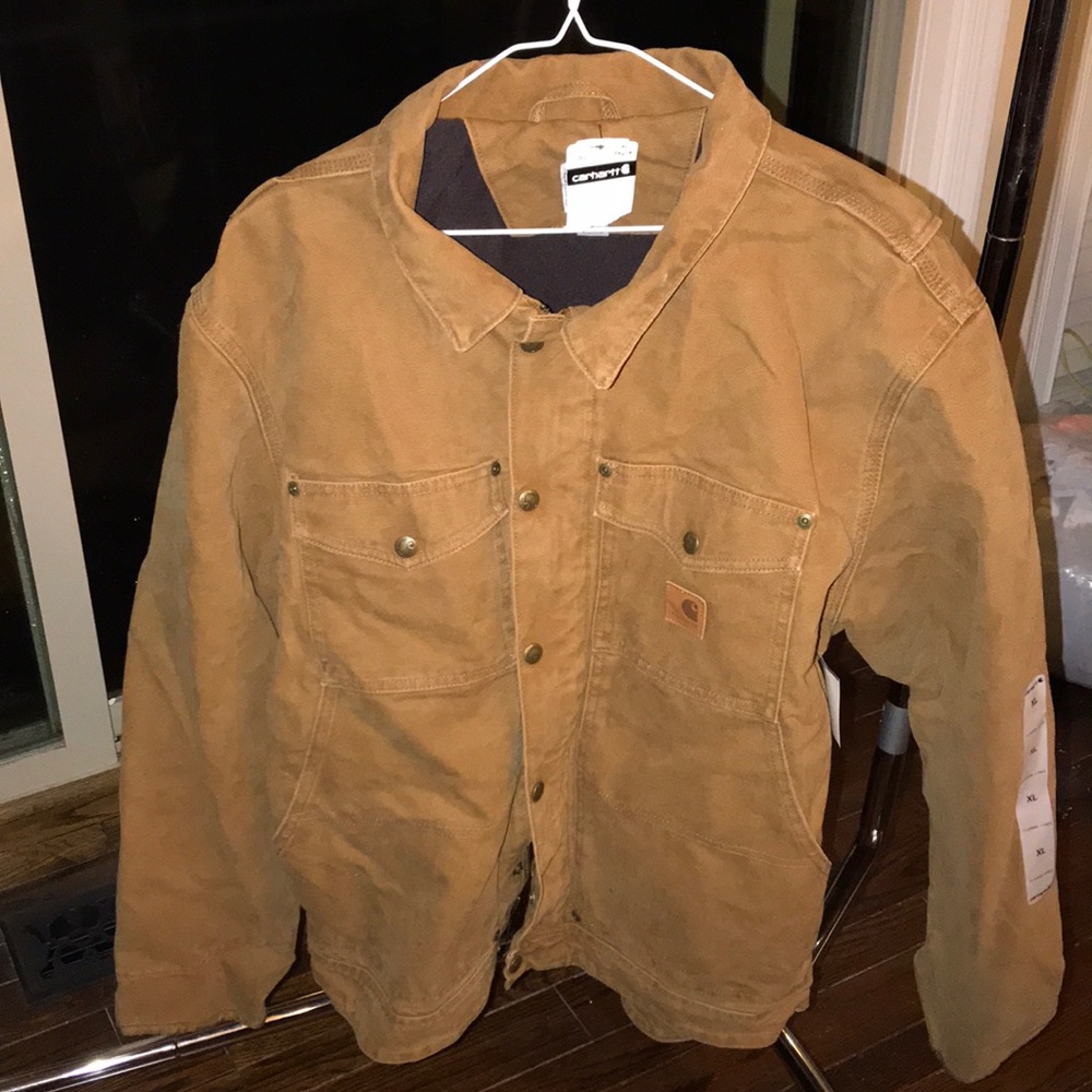 NWT XL Carhartt Fleece lined coat.
